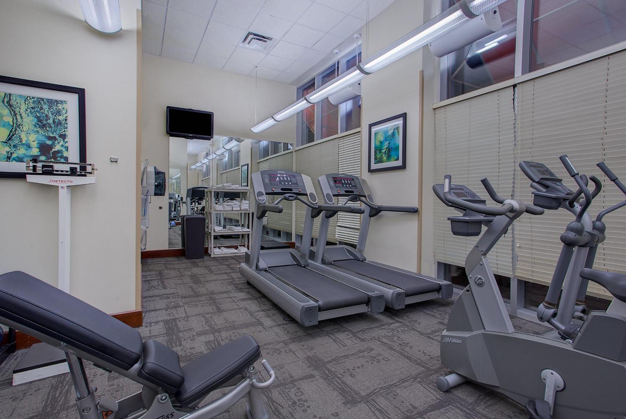 Staybridge Suites Chattanooga Downtown - Convention Center By Ihg Екстер'єр фото