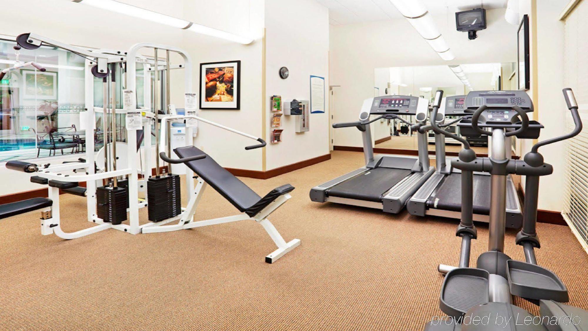 Staybridge Suites Chattanooga Downtown - Convention Center By Ihg Екстер'єр фото